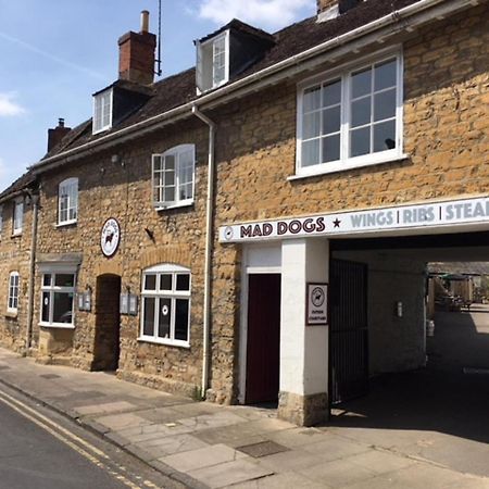 The Britannia Inn Sherborne  Kültér fotó